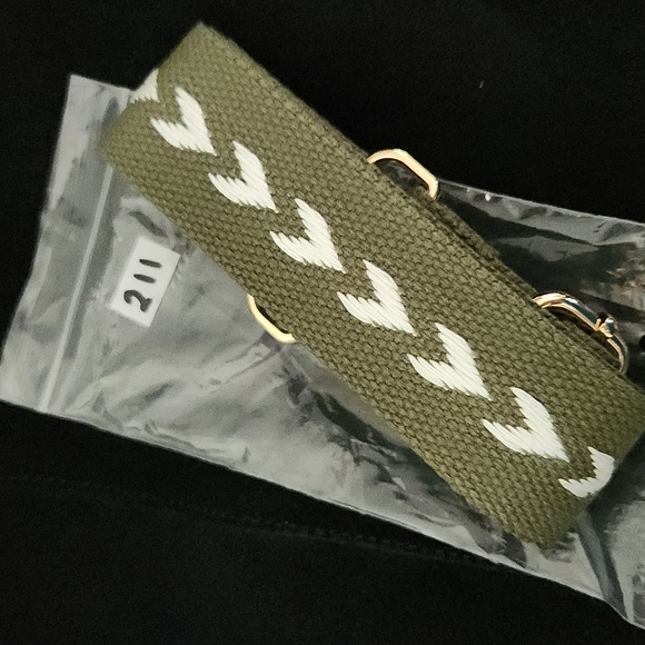 V-POWER guitar straps for crossbody use 1½ inches wide - Picture 8 of 14